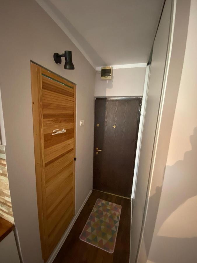 12 O'Clock Studio Bukurešť Exteriér fotografie